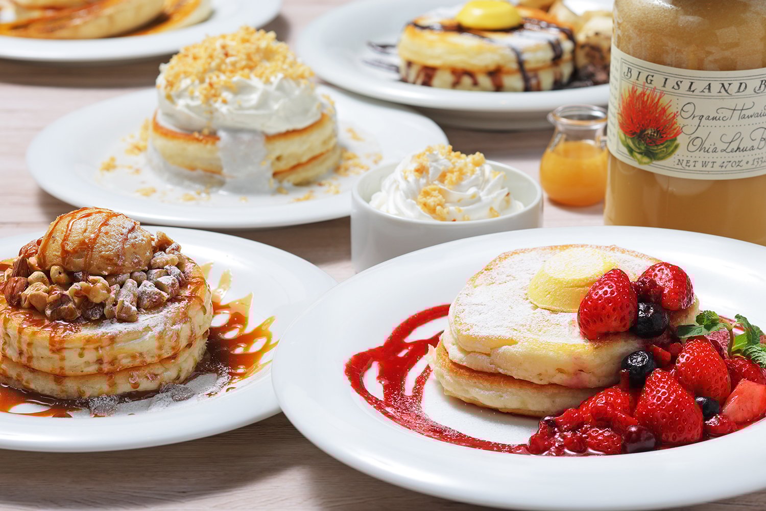＜グランドメニューがリニューアル！＞ロコモコやパンケーキに新フレーバーがメニューIN