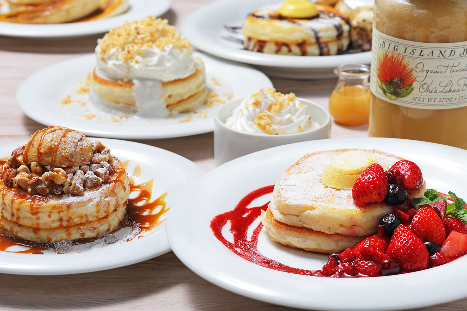 ＜グランドメニューがリニューアル！＞ロコモコやパンケーキに新フレーバーがメニューIN